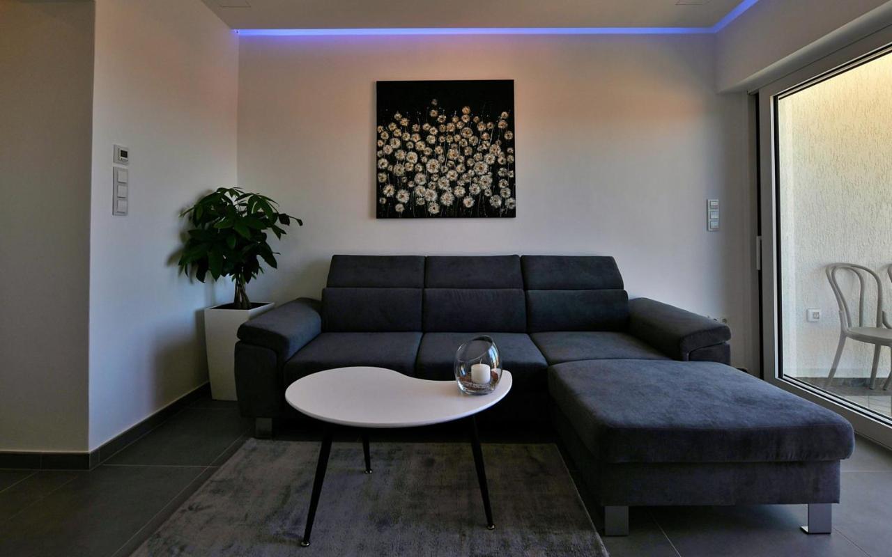 Apartments Mary Малинска Экстерьер фото